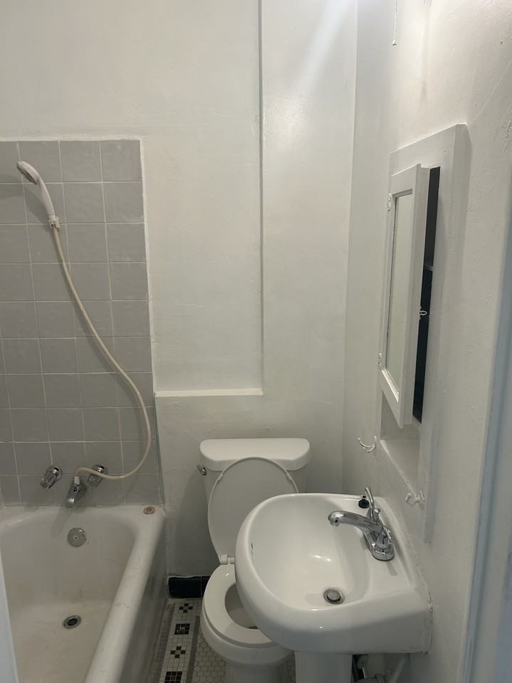 203 Jones Street - Photo 6 of 15