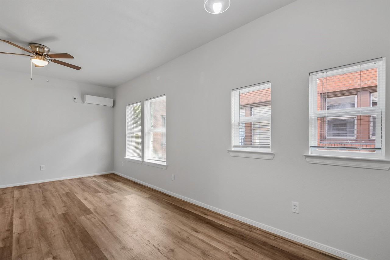 4311 Harrisburg Boulevard 1-7 - Photo 7 of 27