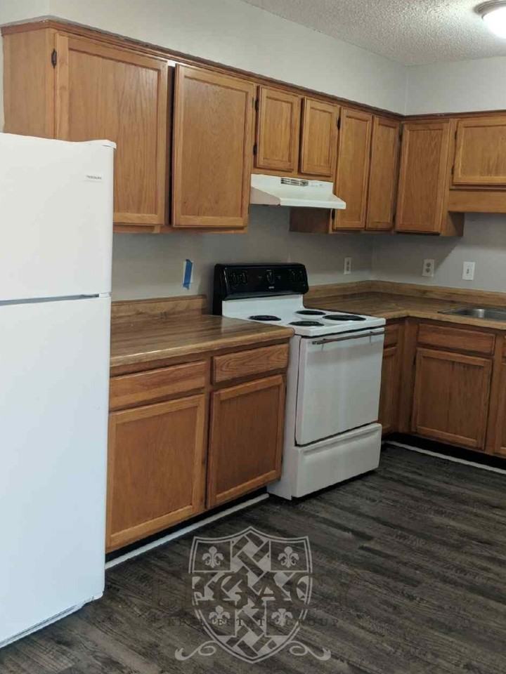 310 N James Campbell Blvd #A - Photo 4 of 11