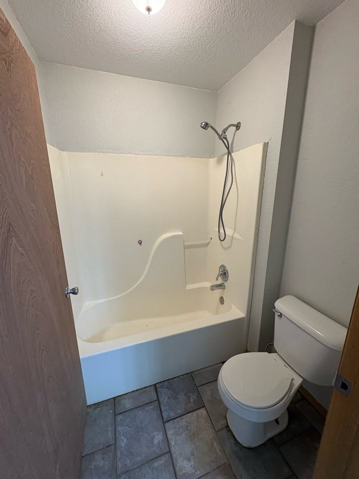 201 South Baggett Street - Photo 7 of 12