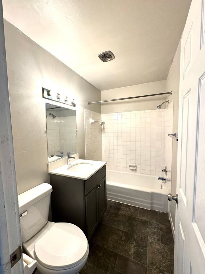 3300/10/20/30  Douglas Dr. N. - Photo 6 of 18