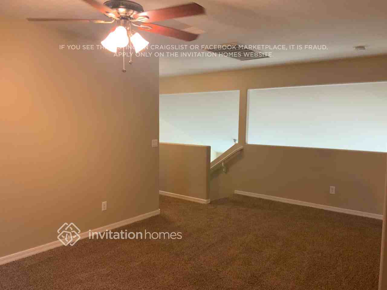 2005 W Green Tree Dr - Photo 7 of 17