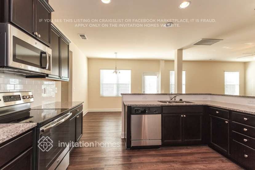 154 Sassafras Rd - Photo 4 of 17