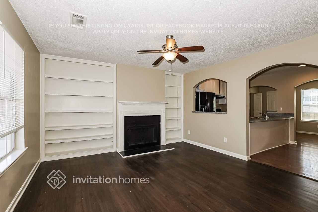 3004 Meadow Glen Pass - Photo 4 of 18