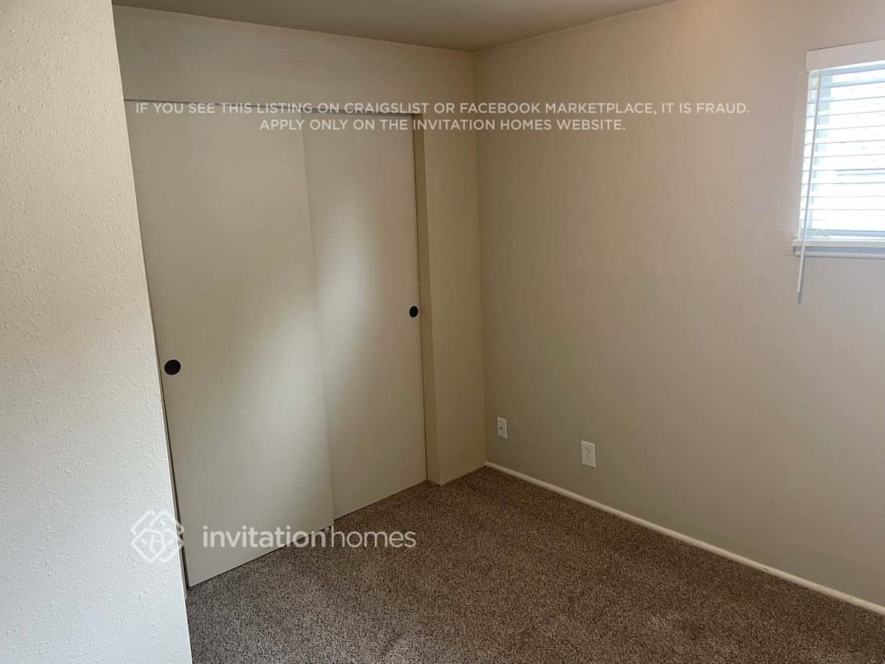 2735 Locust Ave W - Photo 7 of 12