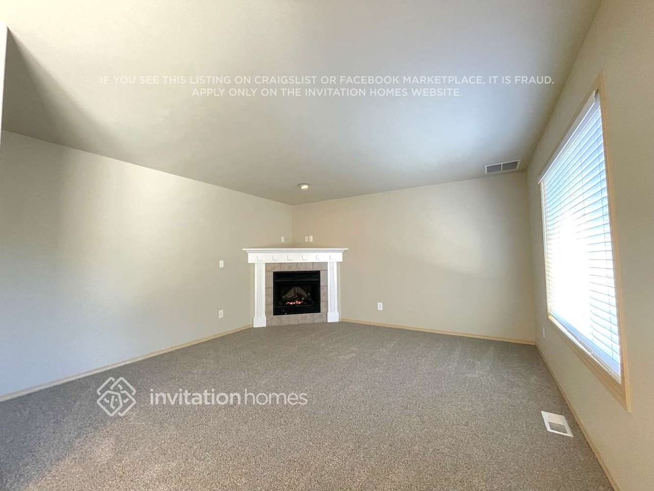 15219 24th Ave E - Photo 3 of 12