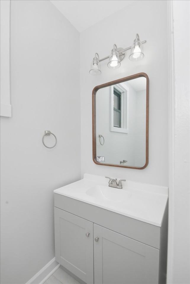 6541 S Woodlawn Ave #3 - Photo 6 of 20