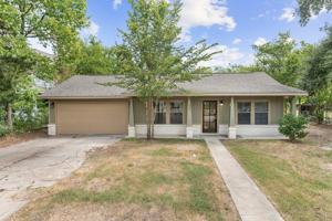 featured image of 605 Highlands St #1