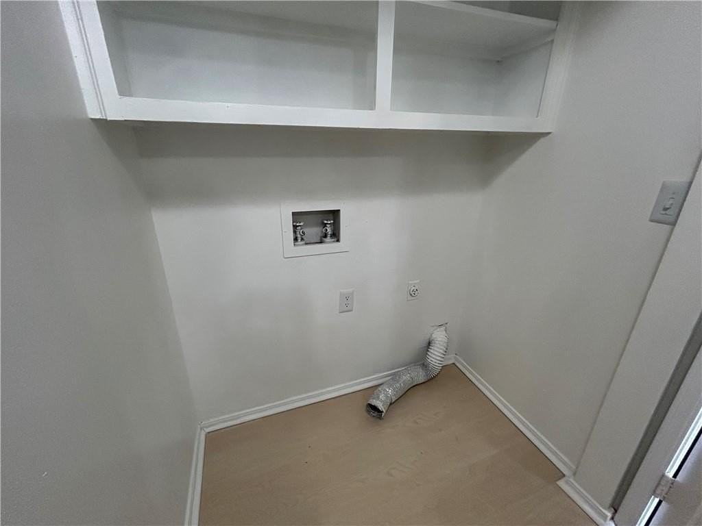 1379 E Sequoyah Ct - Photo 3 of 14