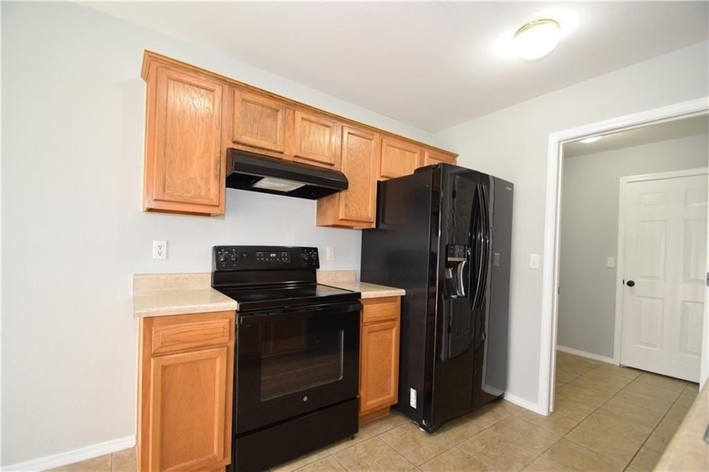 903 Sw Sandrock Rd - Photo 7 of 18