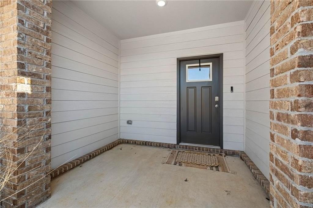 2219 S 9th St - Photo 4 of 28