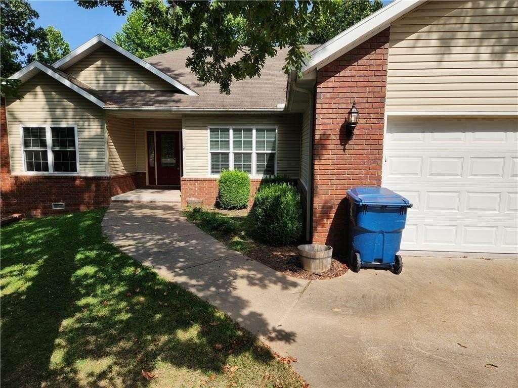 4 Upwell Ln - Photo 2 of 29