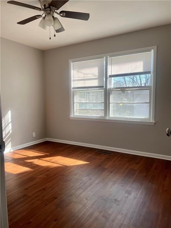 317 S Seward St - Photo 7 of 12