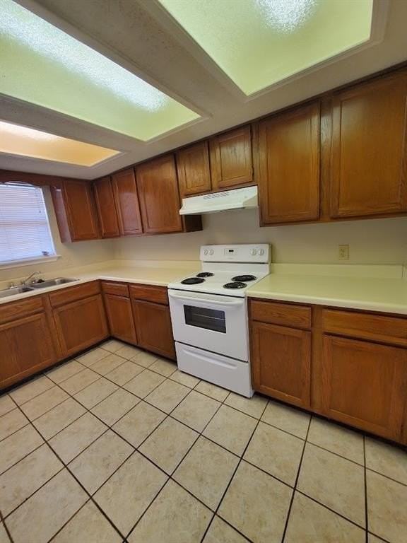 725 Beverly Ln - Photo 5 of 17