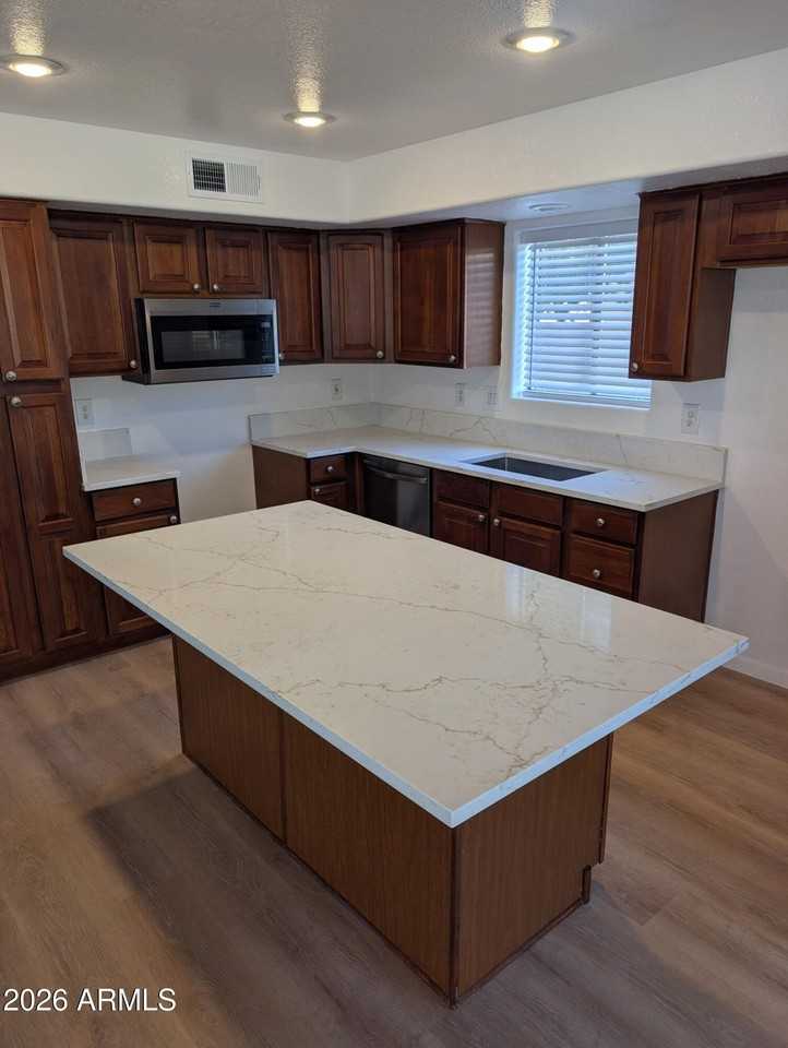 9326 E Pampa Ave - Photo 7 of 34