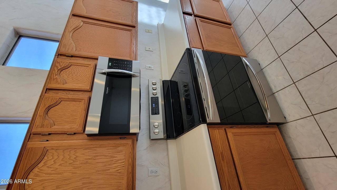 8529 W Joan De Arc Ave - Photo 6 of 19