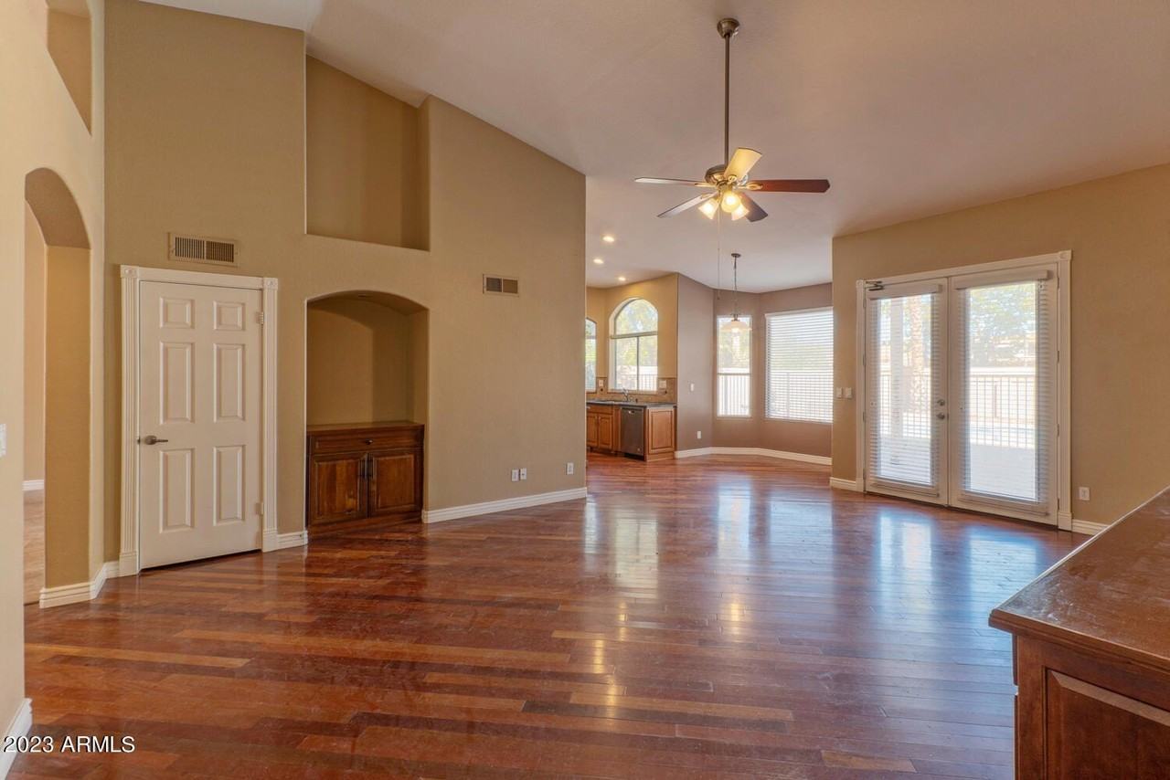 11110 W Ashland Way - Photo 7 of 26