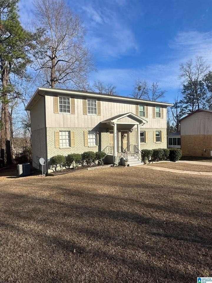 839 Linbard Ln - Photo 2 of 22