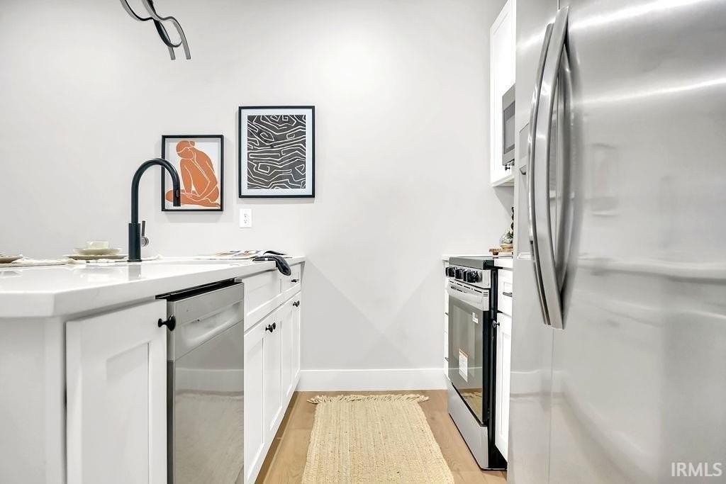 717 S Henderson St #1 - Photo 3 of 20