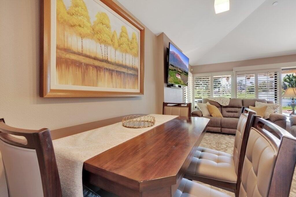 77791 Woodhaven Dr N - Photo 4 of 33