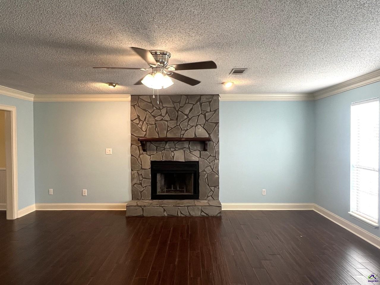 108 Turtle Dove Ct - Photo 4 of 43