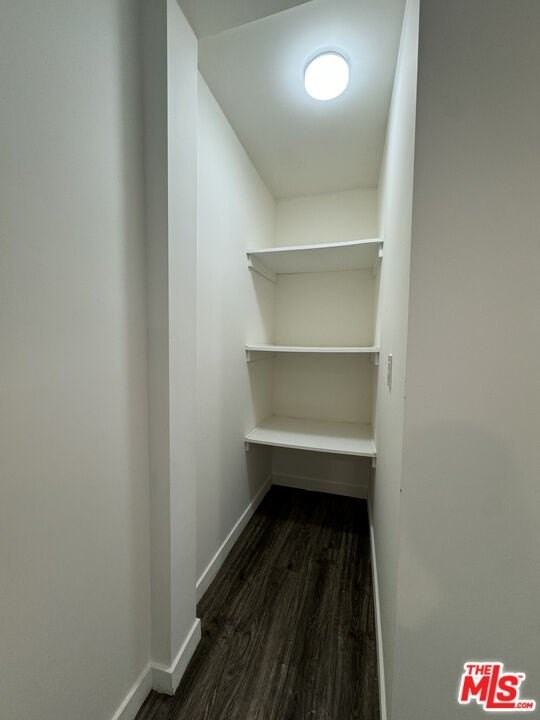 5813 Harold Way - Photo 4 of 12