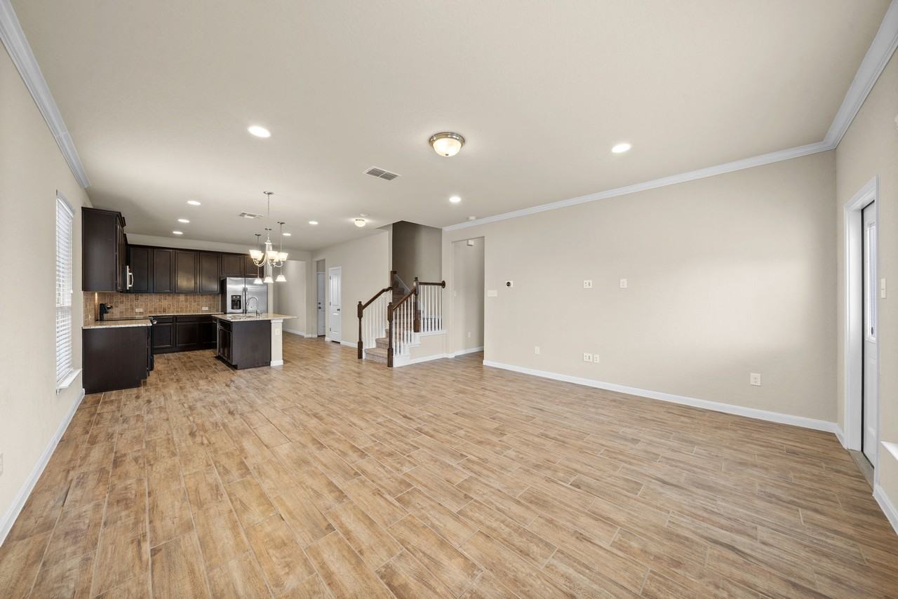 13207 Frio Parke #1 - Photo 6 of 35