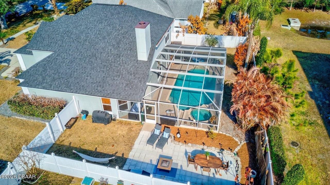 5795 Windsor Hill Dr - Photo 4 of 50