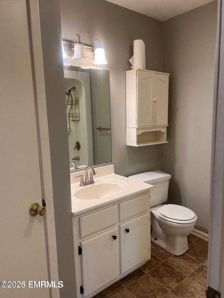 4840 E Crescent Lake Dr - Photo 7 of 11