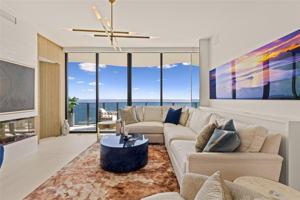 featured image of 900 N Ocean Blvd