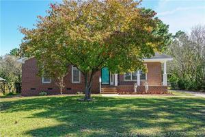 featured image of 184 E Twelve Oaks Rd