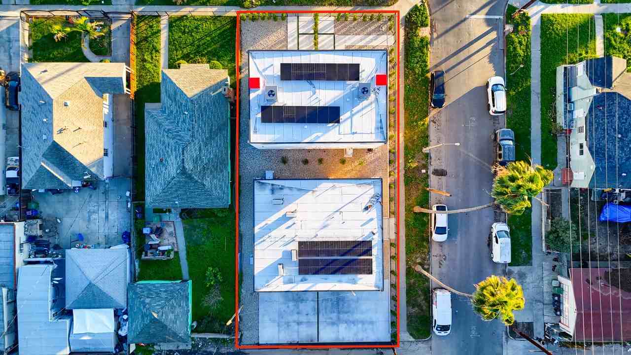8414 1/2 Mckinley Ave - Photo 4 of 17