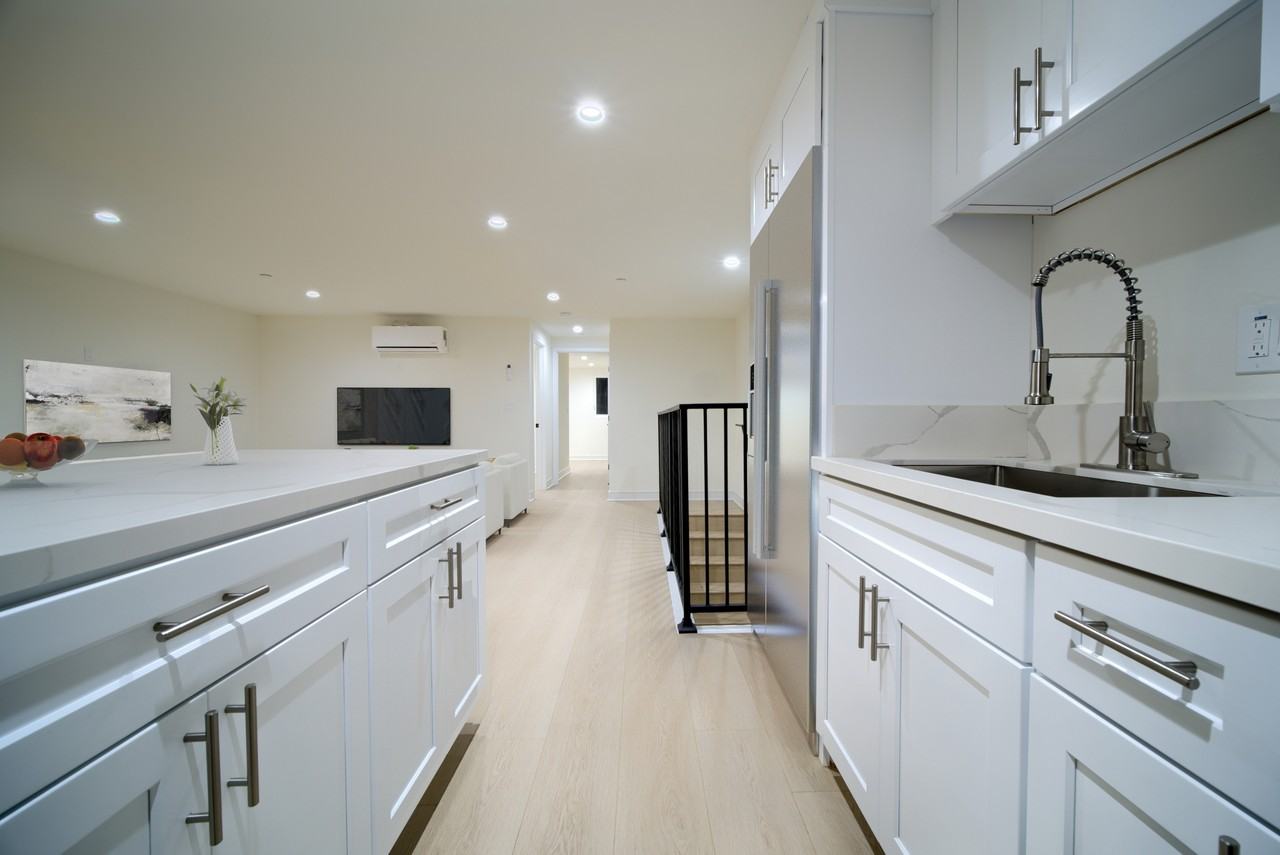 8414 1/2 Mckinley Ave - Photo 6 of 17