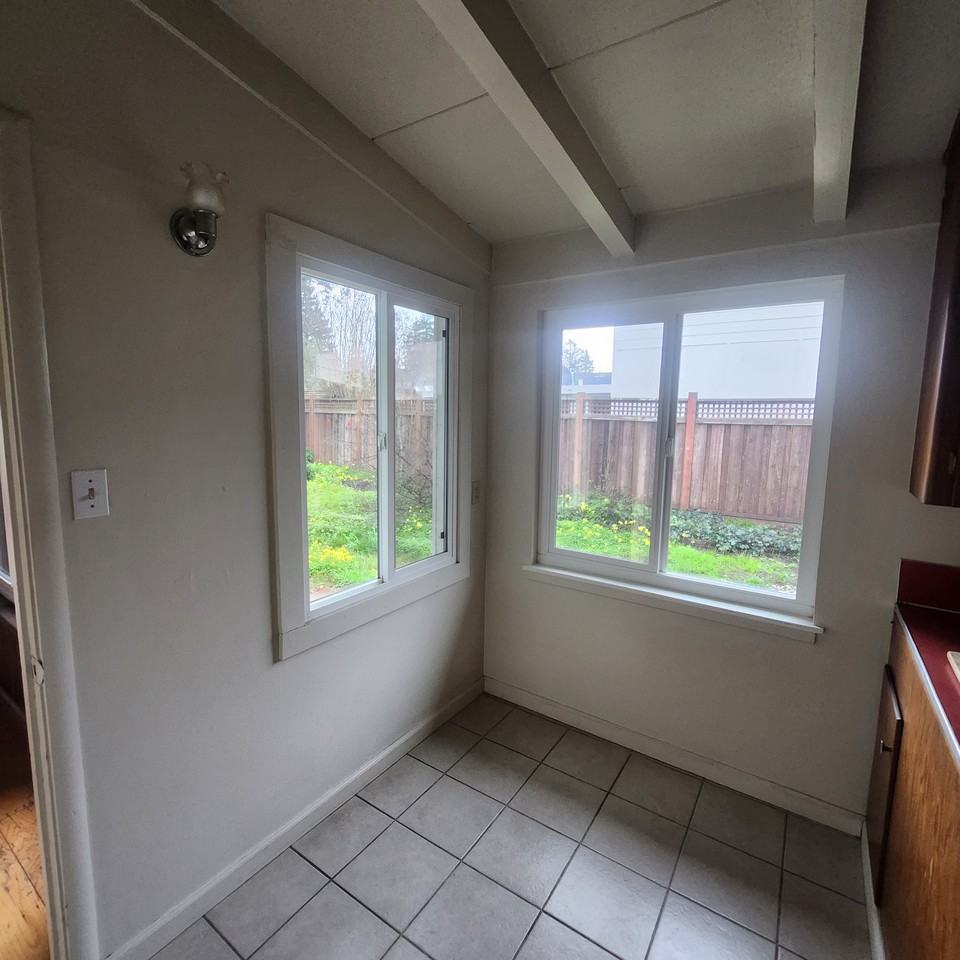 1924 Diamond Ct #1 - Photo 5 of 9