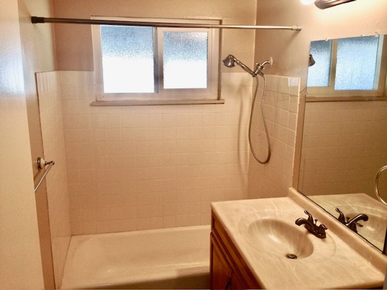 145 Manhattan Dr - Photo 7 of 7