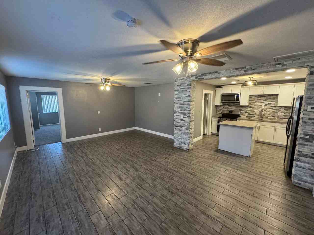 445 S Washington St #A - Photo 3 of 21