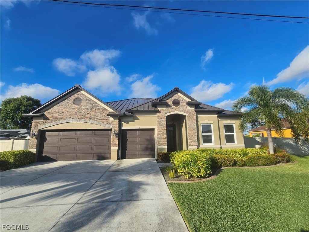 1919 Sw 26th Ter - Photo 2 of 40