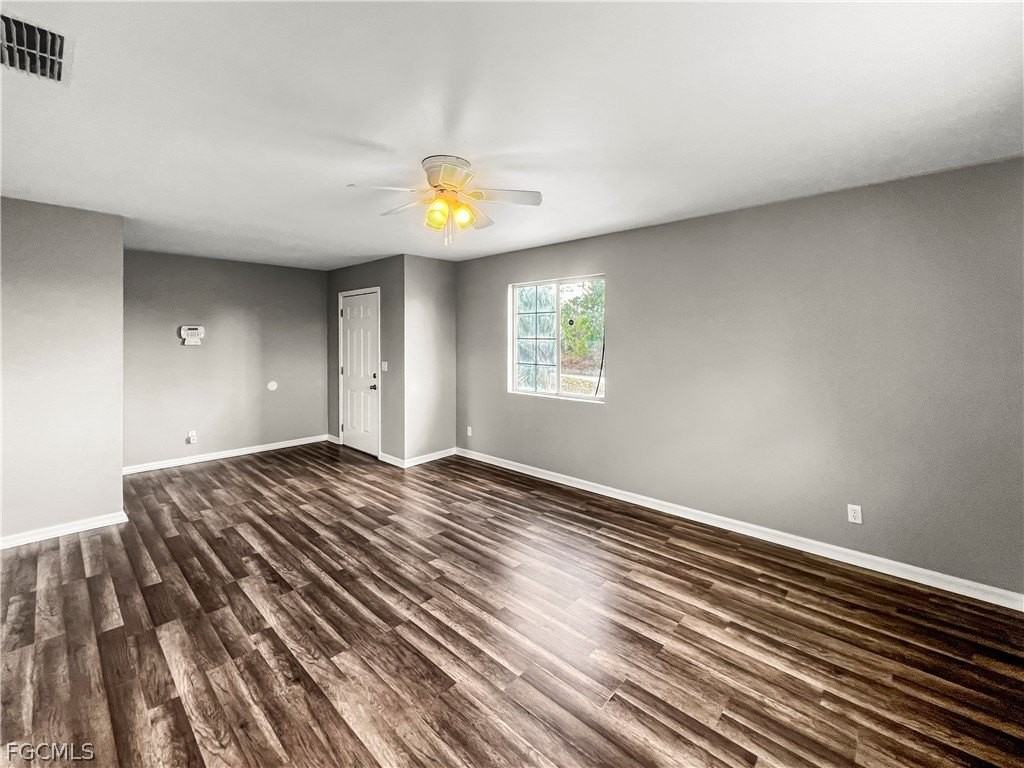 849 Theodore Vail St E - Photo 4 of 38