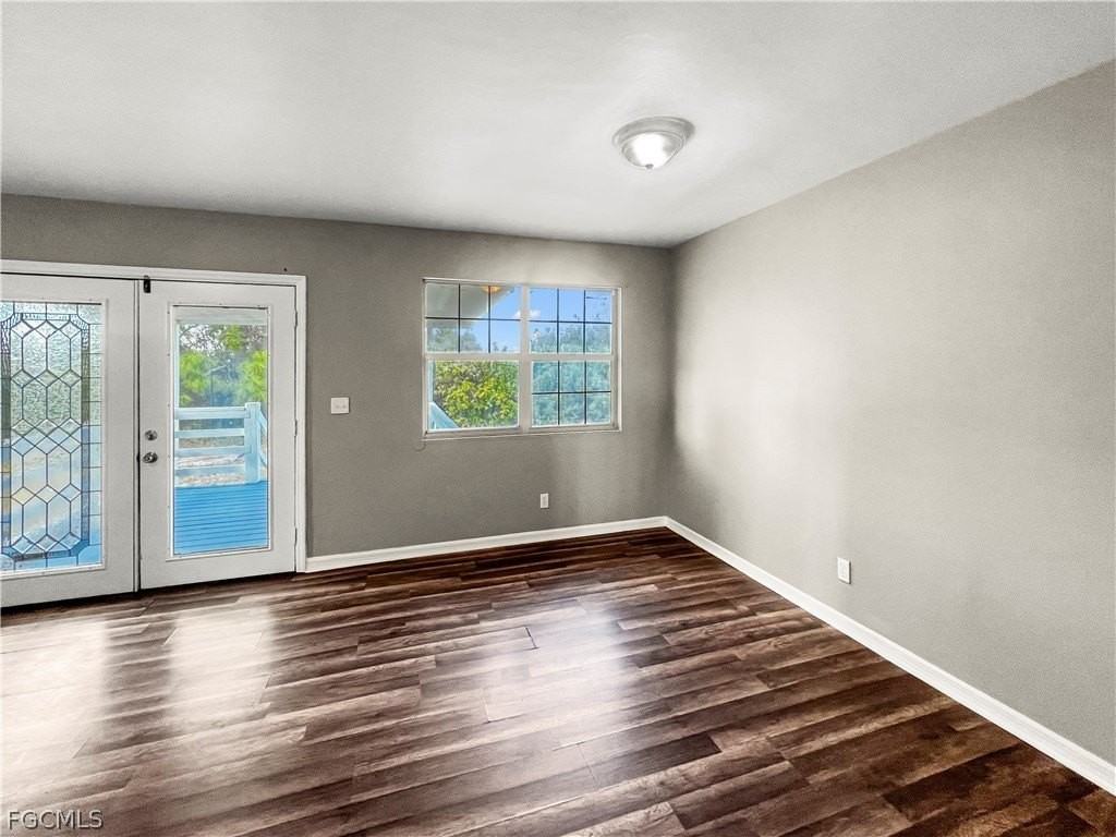 849 Theodore Vail St E - Photo 6 of 38