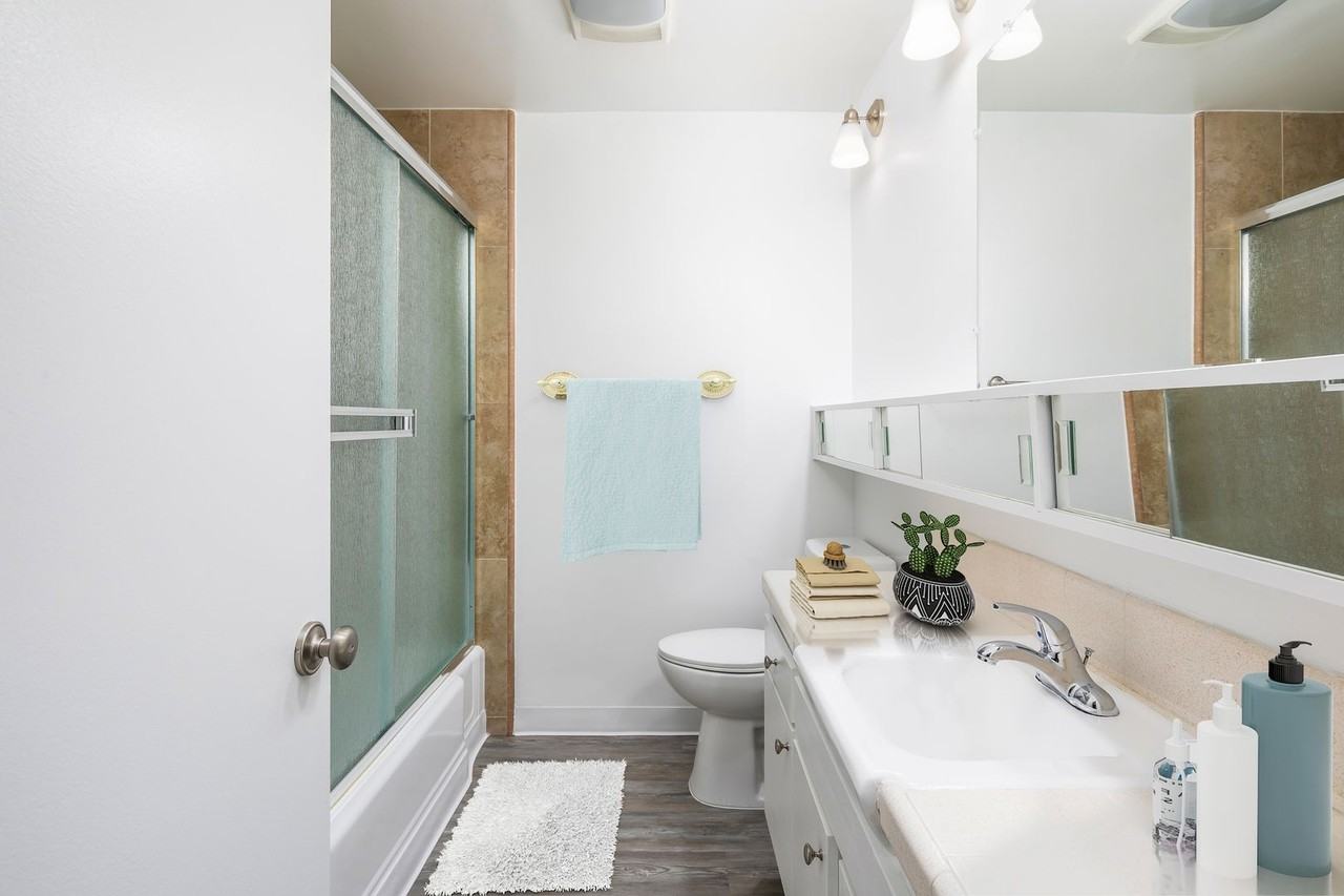 ~~~The Art of Living ~~~ - Photo 2 of 23