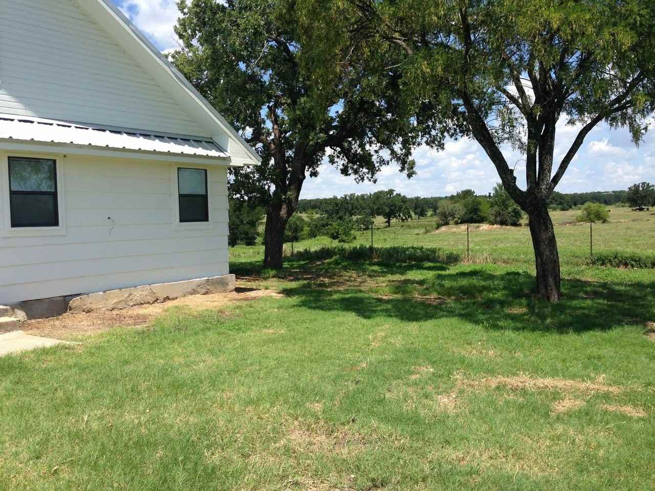 1176 County Road 3141 - Photo 2 of 2