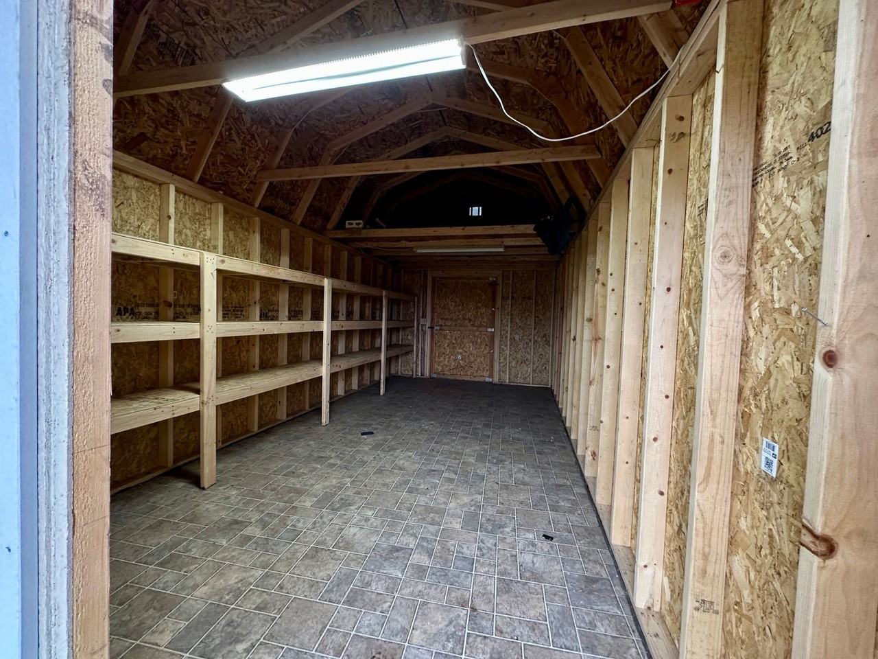 211 Spring Ave - Photo 6 of 32