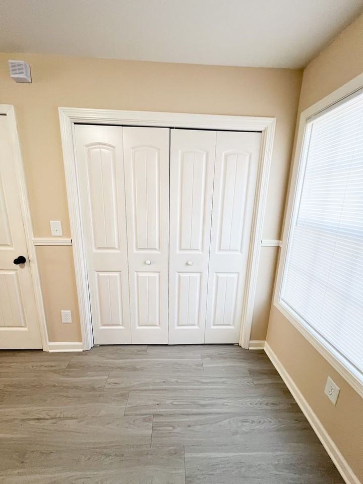 2267 Mccormick Ln - Photo 5 of 12