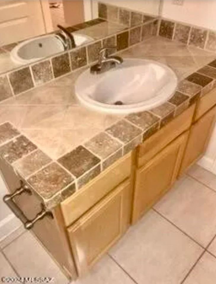 1209 E. Mabel St. - Photo 4 of 8