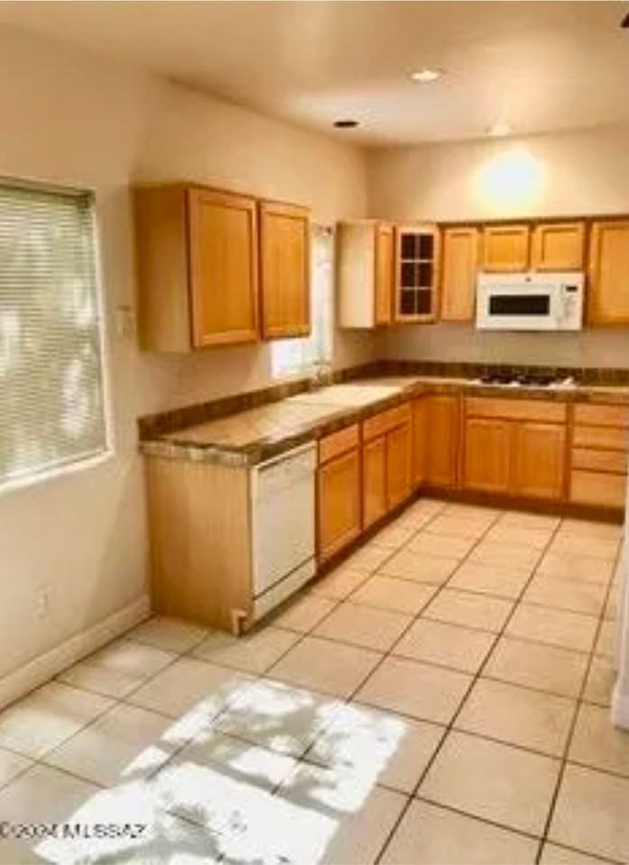 1209 E. Mabel St. - Photo 7 of 8