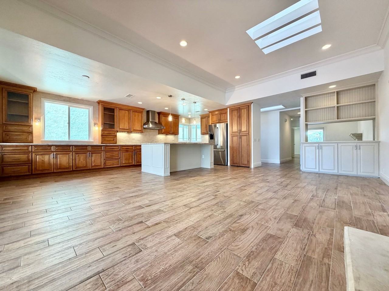 24302 Ponchartrain Ln - Photo 6 of 34