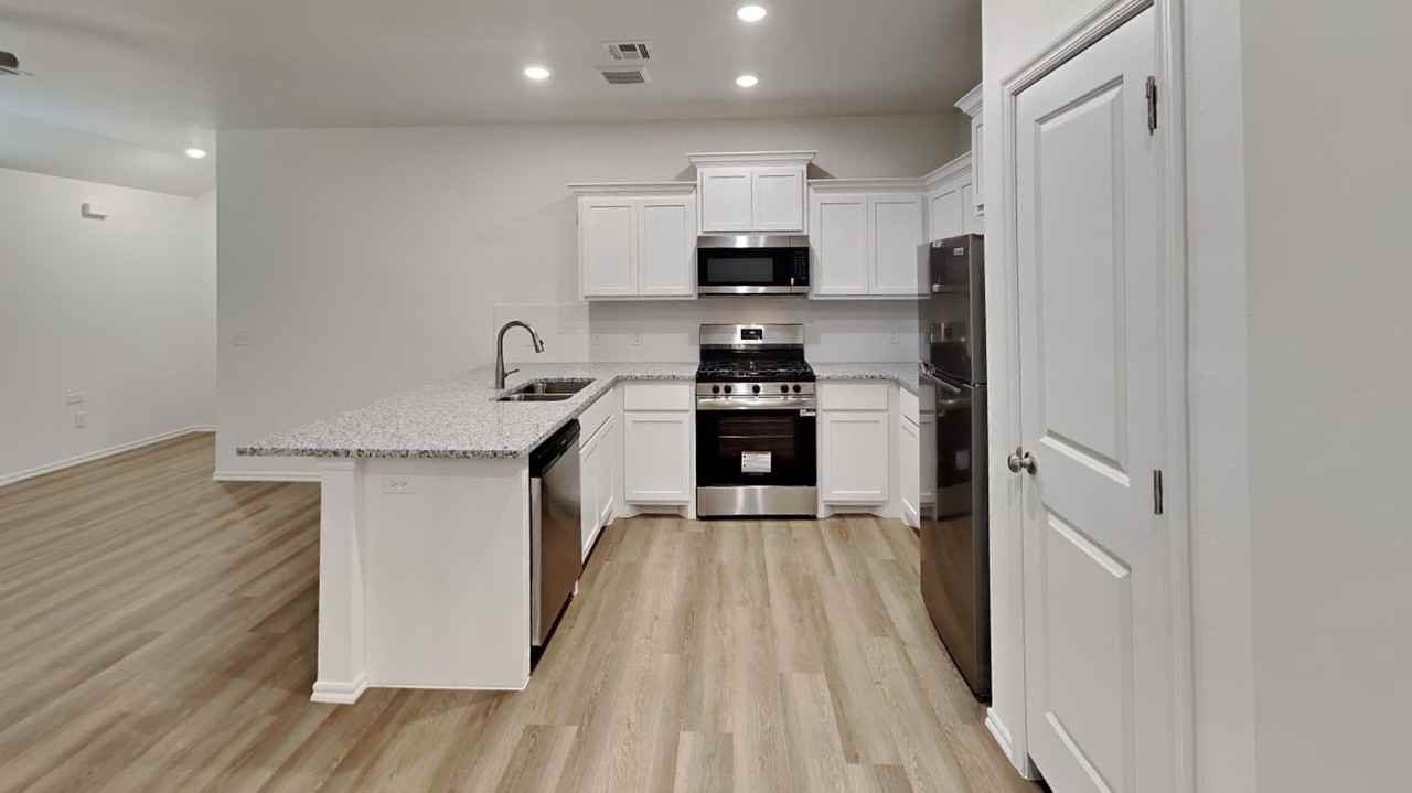 1206 Nw 113th St - Photo 7 of 20