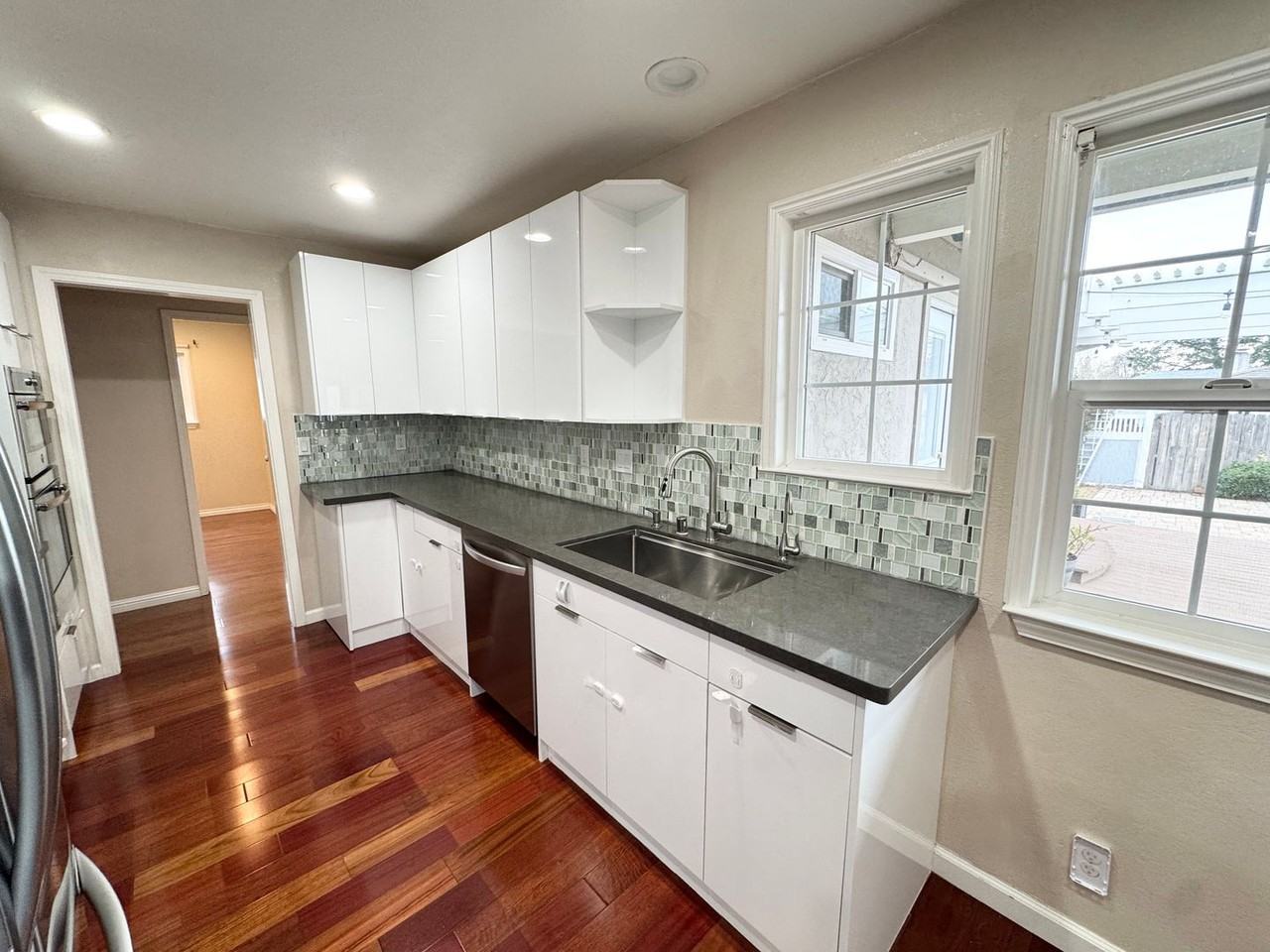 2330 Bay Meadows Cir - Photo 5 of 18