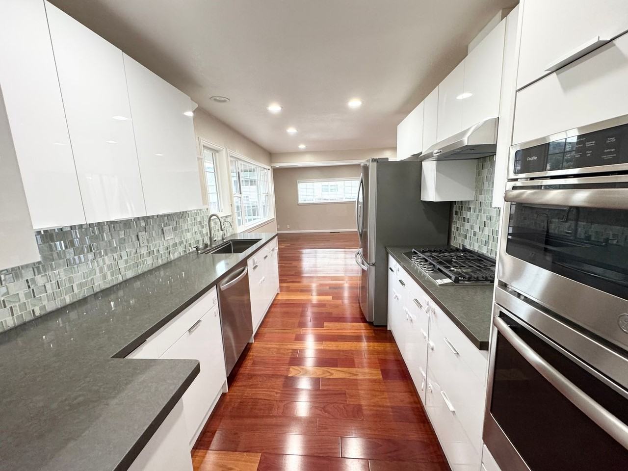 2330 Bay Meadows Cir - Photo 6 of 18