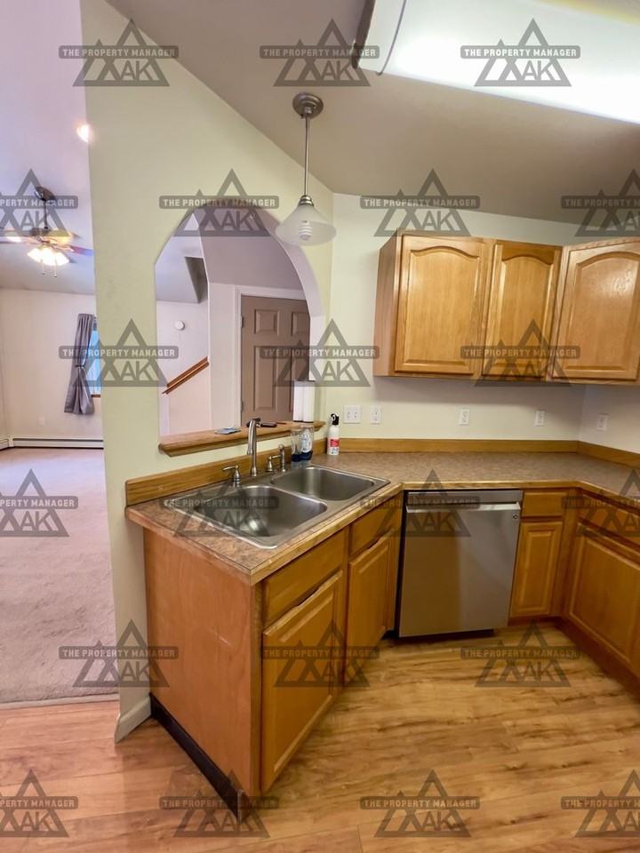 1315 Carat Loop - Photo 7 of 25